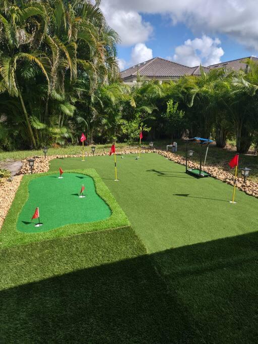 Sunny Oasis Getaway -Heated Pool-Mini Golf-Near Beach Nokomis Eksteriør billede