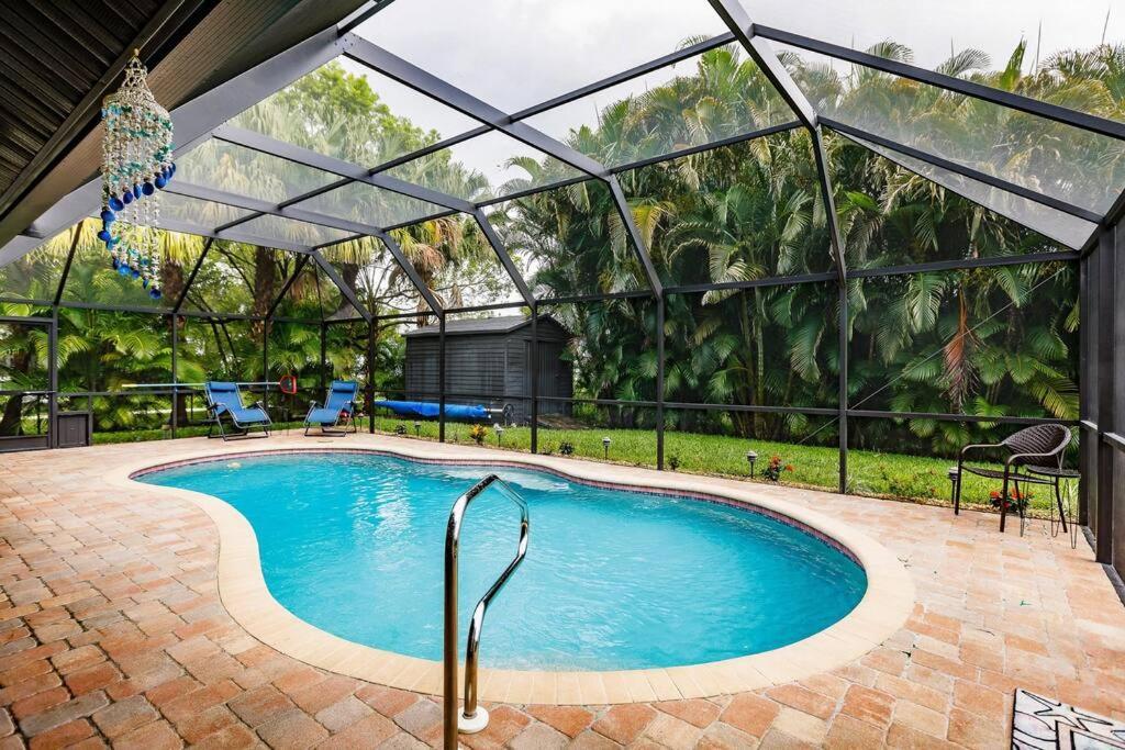 Sunny Oasis Getaway -Heated Pool-Mini Golf-Near Beach Nokomis Eksteriør billede